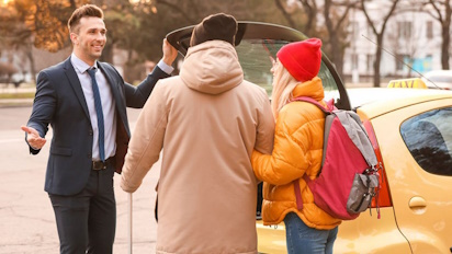 Аренда личного автомобиля сотрудника без экипажа в Бухгалтерии
